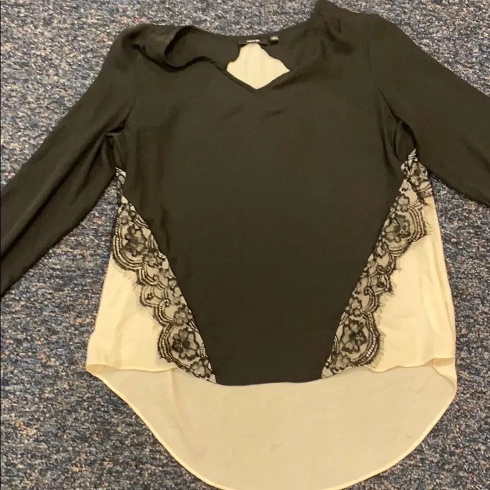 Apt 9. Black Tan Lace High Low top sz. M